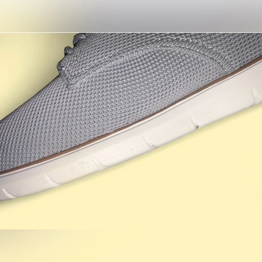 Goodfellow & Co Men’s Gray Knit Sneakers – Size 9.5 – New With Tags